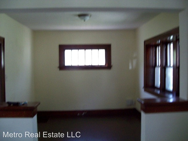 Building Photo - 3 br, 1 bath House - 3536 Bowser Ave