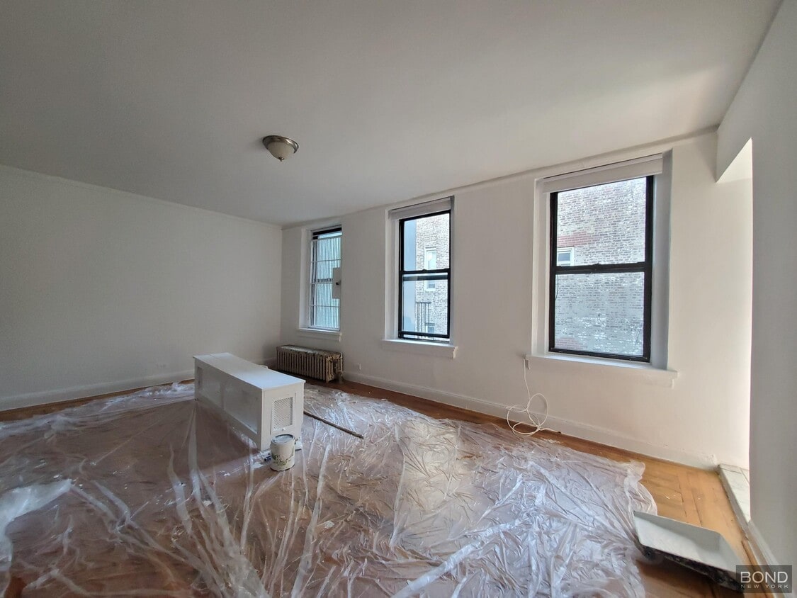 Building Photo - 401 E 58th St