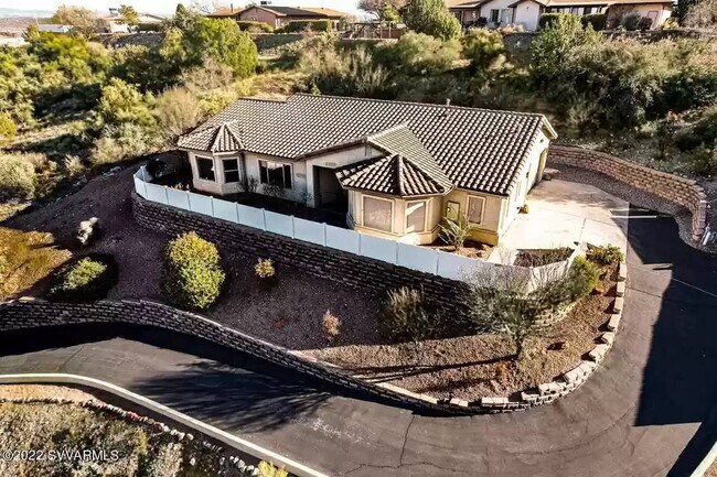 Building Photo - 2353 Rio Mesa Trail