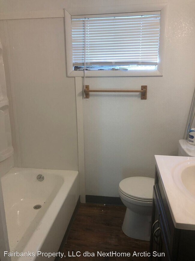 Foto del edificio - 1 br, 1 bath House - 319 Well Street