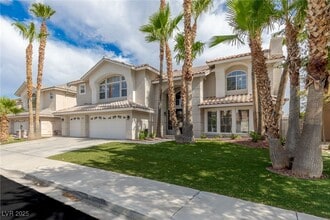 Building Photo - 2461 Ping Dr