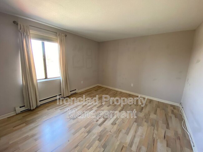 Building Photo - 143 Burgundy Hill Ln