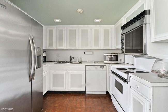 Building Photo - 2 br, 2 bath House - 2425 Presidential Way...