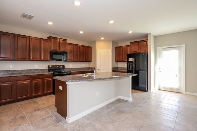 Foto del edificio - 13903 Arbor Pines Dr