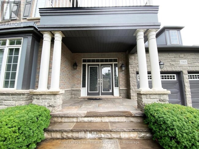 Building Photo - 3385 Liptay Ave