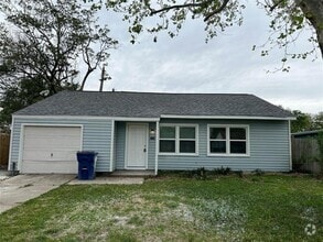 Building Photo - 1418 2nd Ave N
