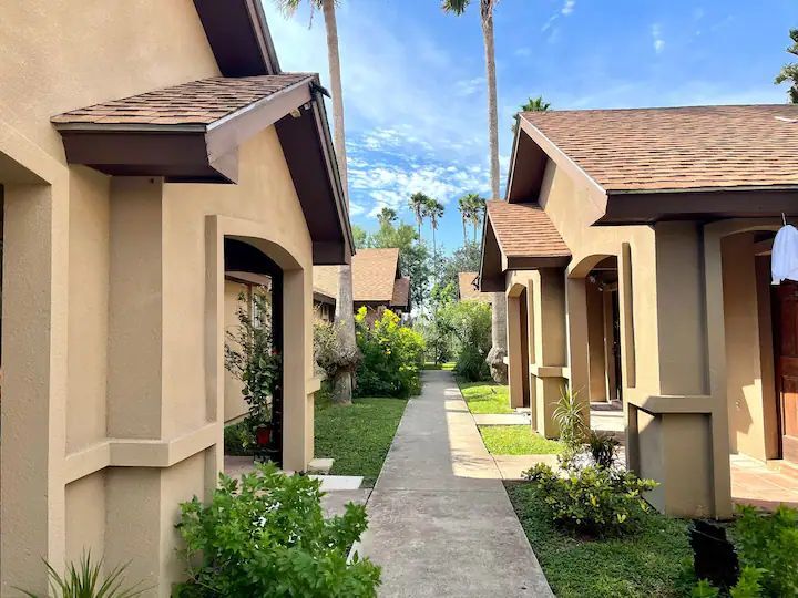 624 S Pleasantview Dr, Weslaco, TX 78596 House Rental in Weslaco, TX