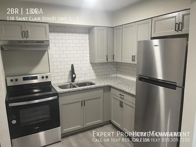 Building Photo - 138 St Clair St