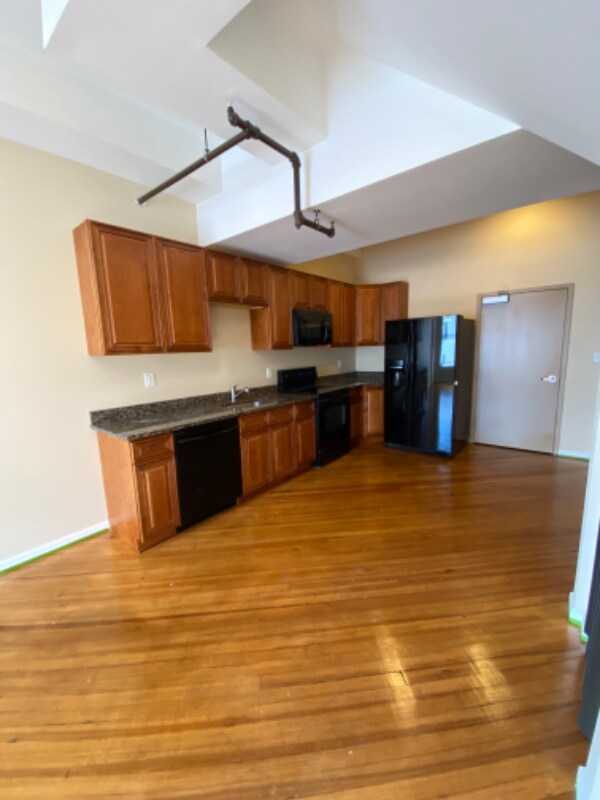 Building Photo - 56 S 3rd St