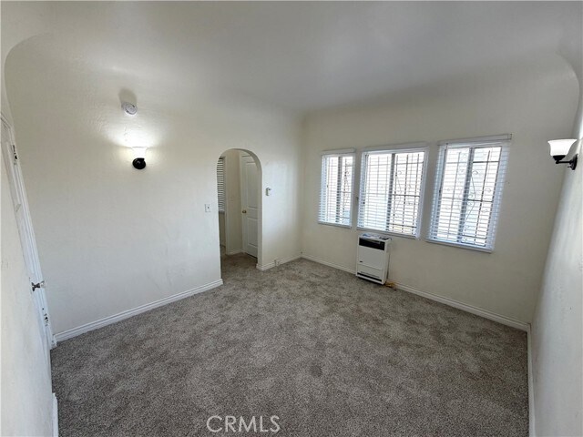 Foto del edificio - 5038 Denker Ave