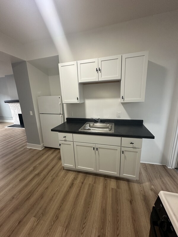 Foto del edificio - 2654 N Moreland Blvd