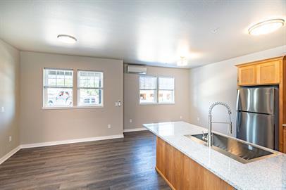 Foto del interior - 441 Talent Ave