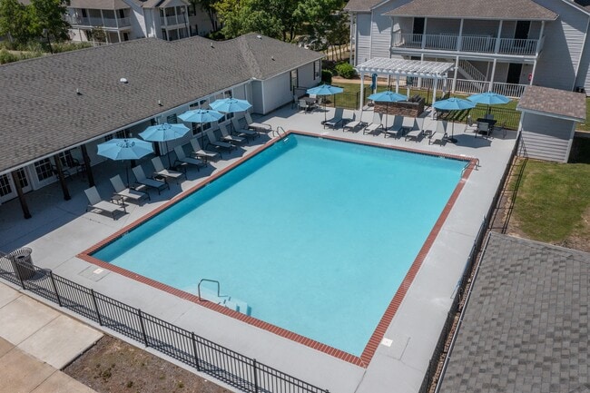 Building Photo - Park at Meadow Ridge