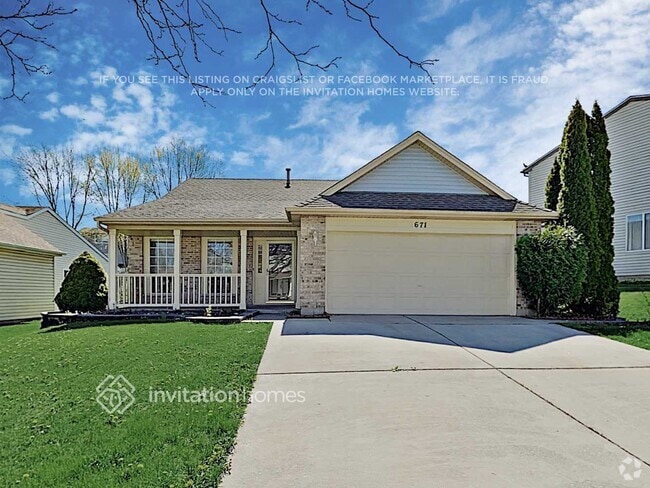 Building Photo - 671 Dover Dr