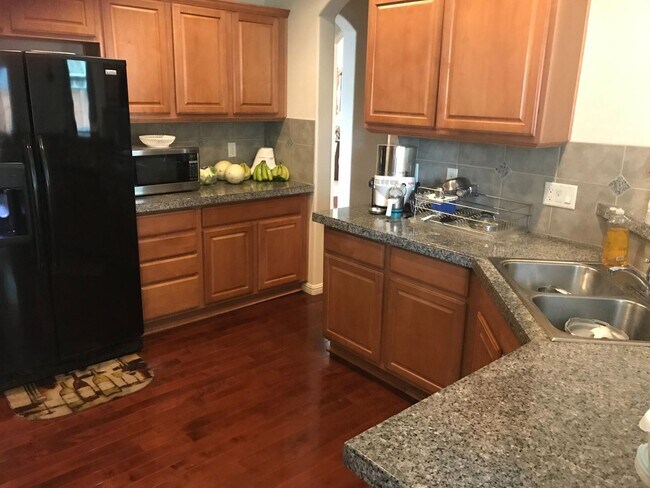 Foto del edificio - 17178 NW Gables Creek Ln
