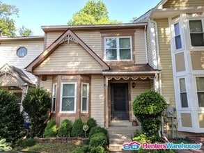 Building Photo - 2861 Schoolhouse Cir