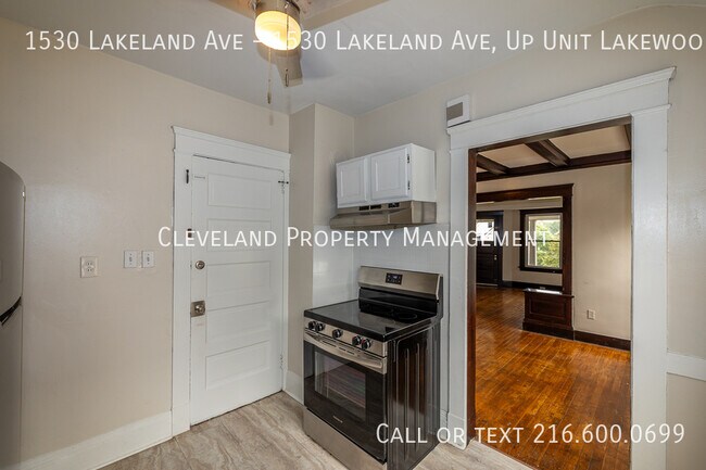 Building Photo - 1530 Lakeland Ave