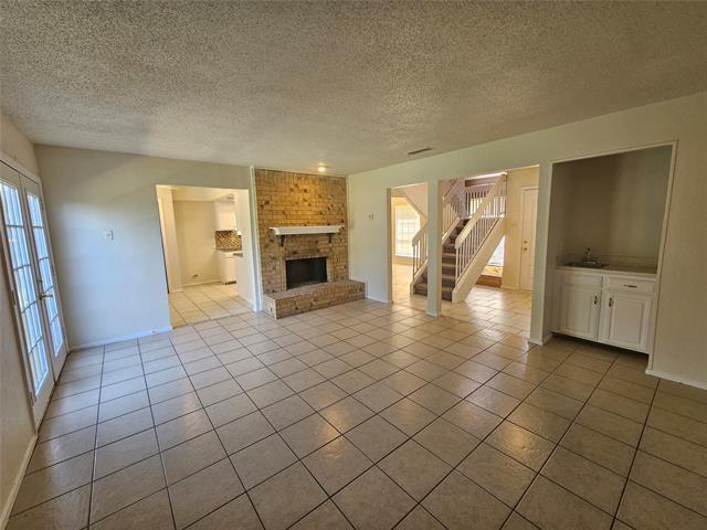 Building Photo - 2625 Winterlake Dr