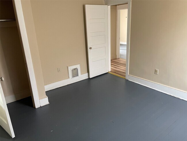 Foto del edificio - 14 Merrill St