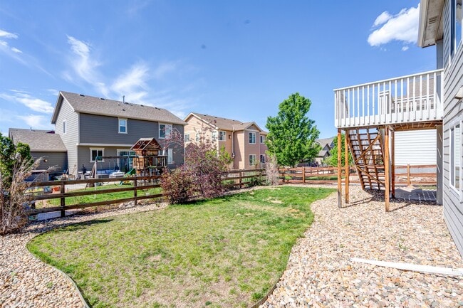 Photo - 957 Salmon Pond Way House