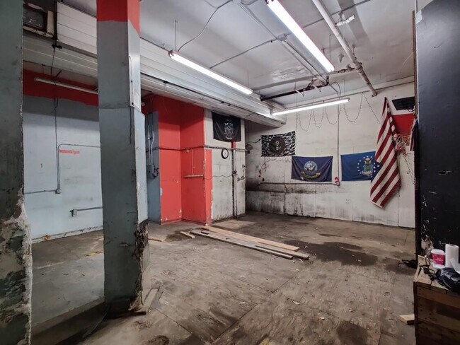 Foto del edificio - 634 Walton Avenue