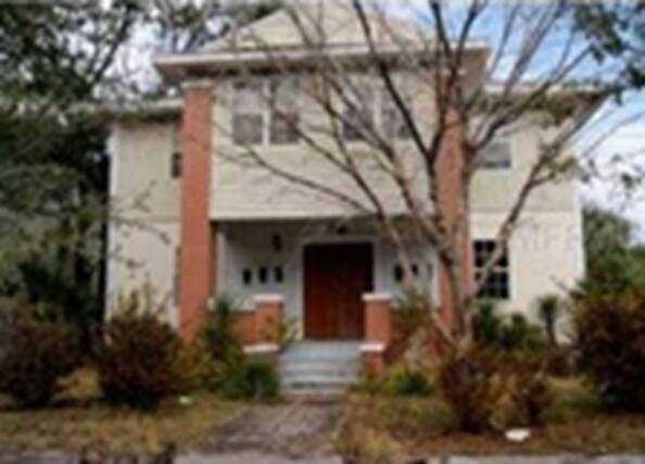 Primary Photo - Midtown Apartments