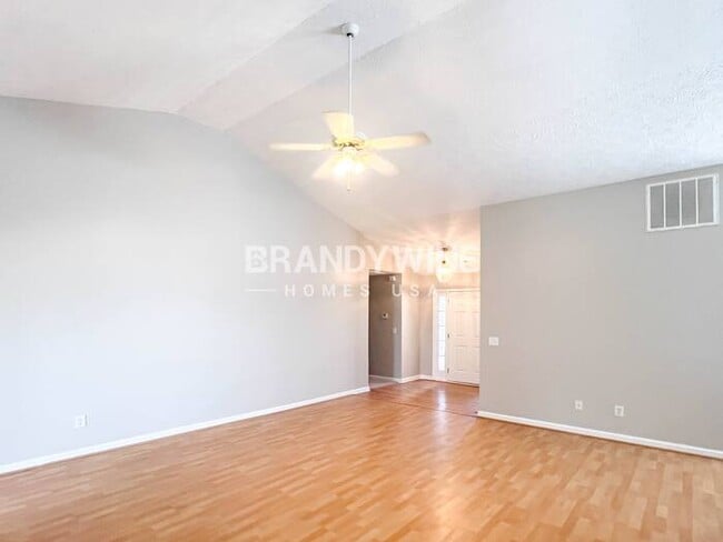 Foto del edificio - 940 Durham Way