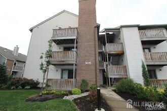 Building Photo - 5310 Ravens Crest Dr