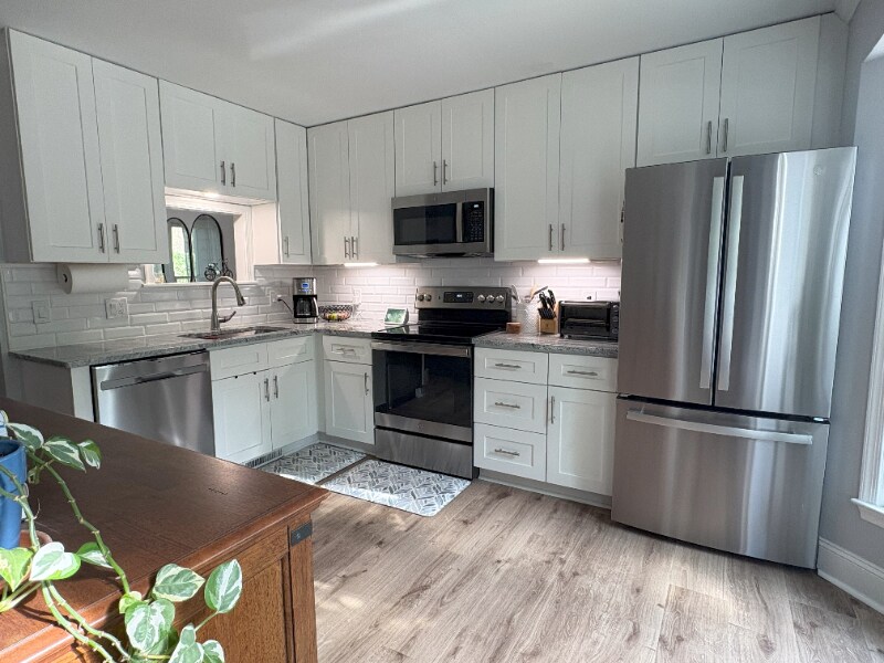 Foto principal - 2679 Broad Oaks Pl
