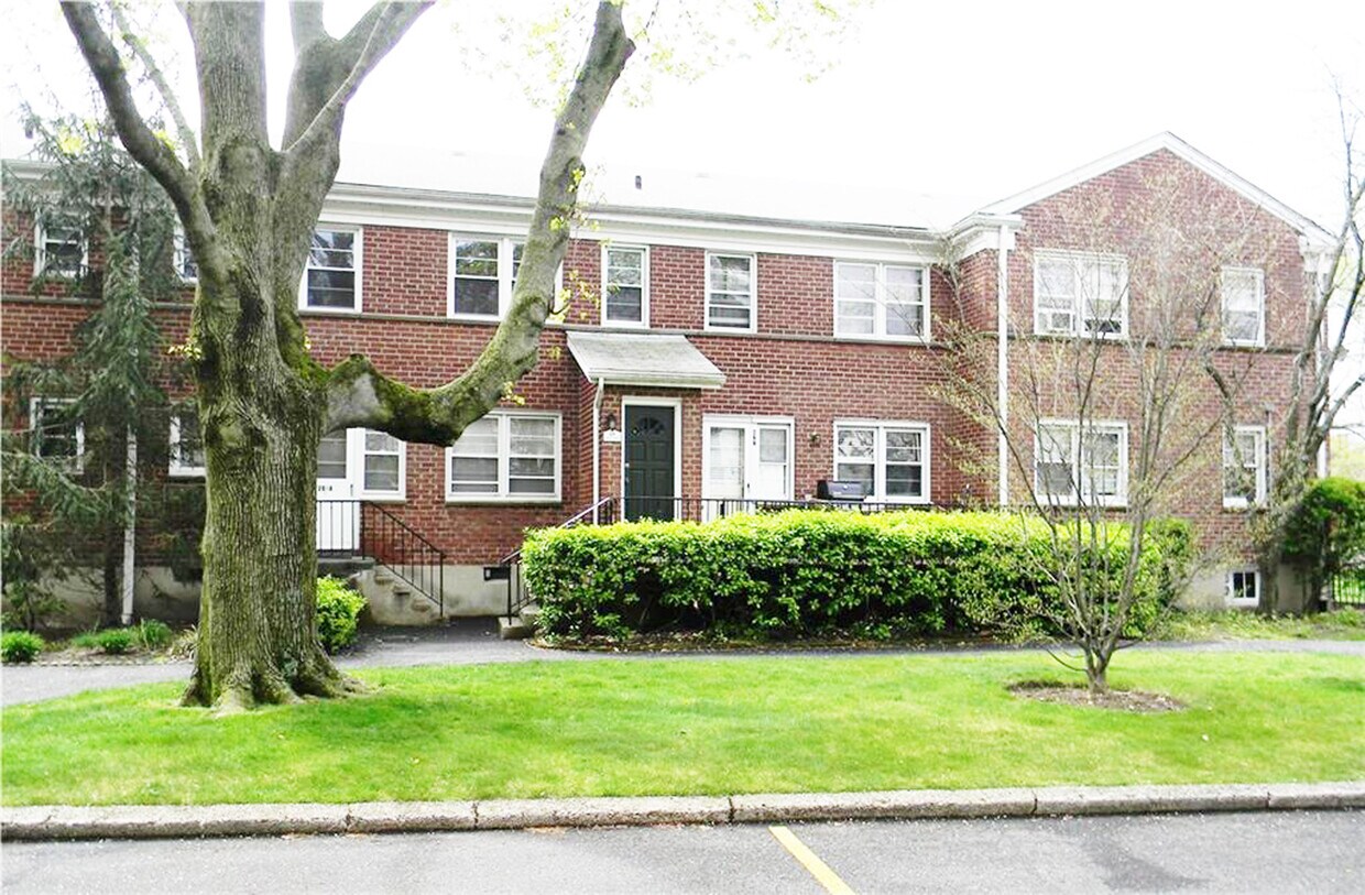 41 Hope St Unit 16A, Stamford, CT 06906 Condo for Rent in Stamford