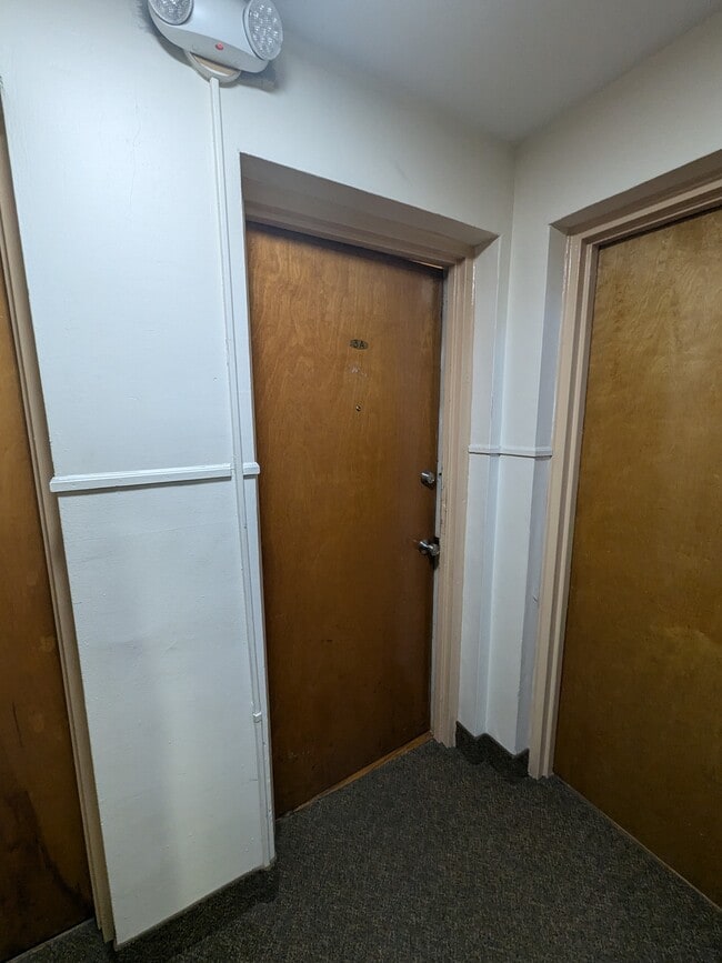 Foto del edificio - 214 Prospect Ave