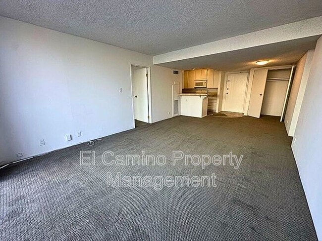 Building Photo - 1750 E Ocean Blvd