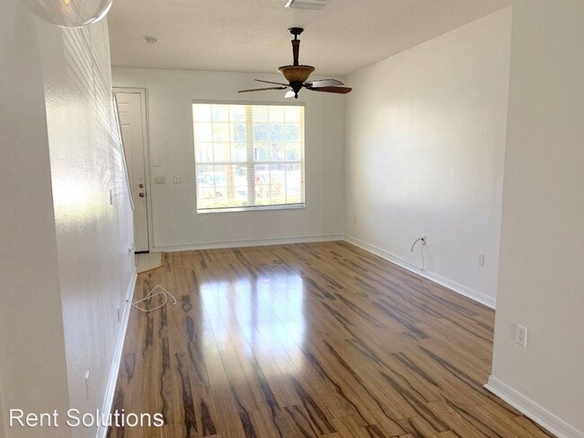 Building Photo - 2 br, 2.5 bath House - 11624 Colony Lake Dr