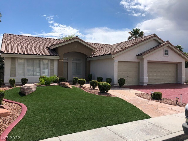 Primary Photo - 7612 Emerald Gardens Cir
