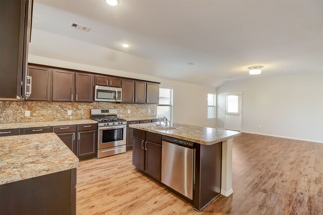 Foto del edificio - 5514 Peralta Mills Way