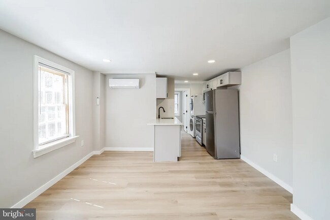 Building Photo - 1 bed bath in the heart of Fairmount