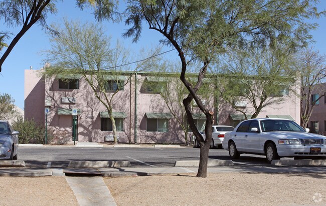 Foto del edificio - Fry Apartments