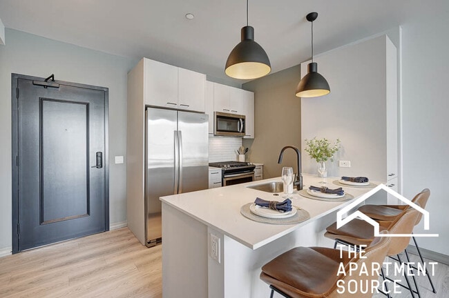 Photo - 2155 N Elston Ave Apartment