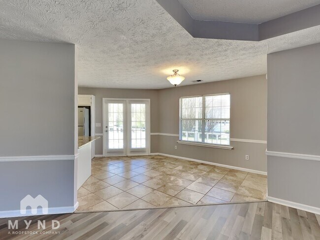 Building Photo - 315 Branchwood Dr