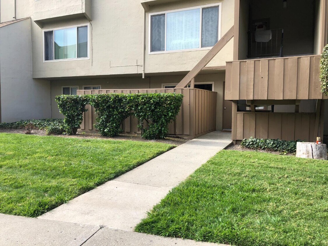 Primary Photo - 360 Auburn Way