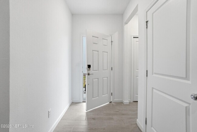 Building Photo - 3976 Ornamental Ln