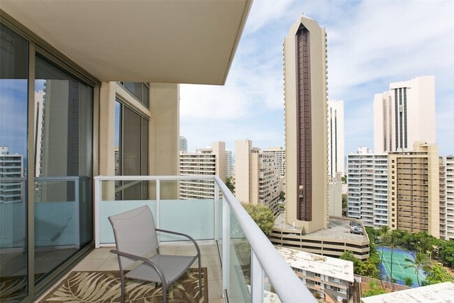 Photo - 1551 Ala Wai Blvd House