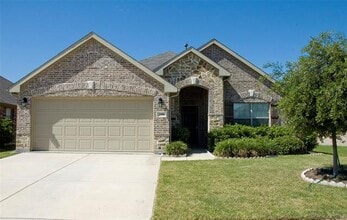 Building Photo - 2108 Willow Creek Dr