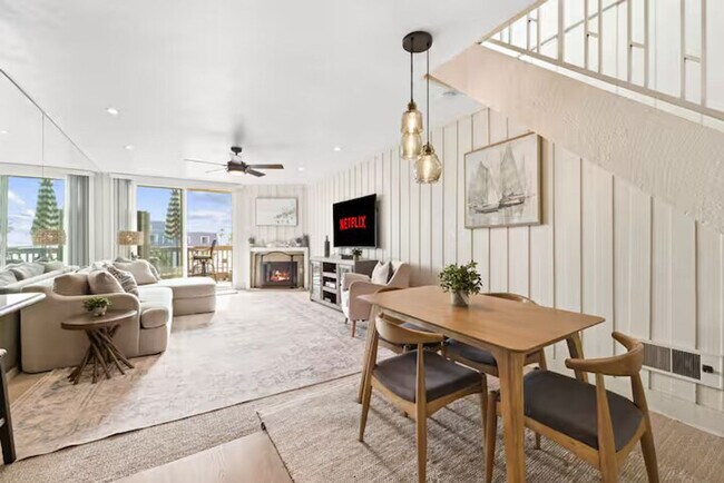 Foto del edificio - 999 N Pacific St