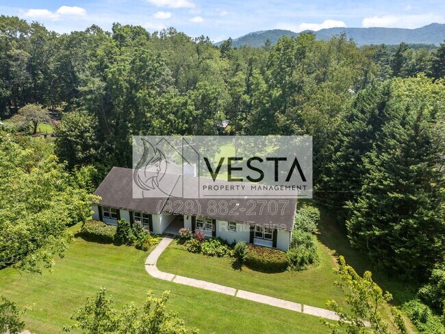 Foto del edificio - 90 Knob Hill Rd