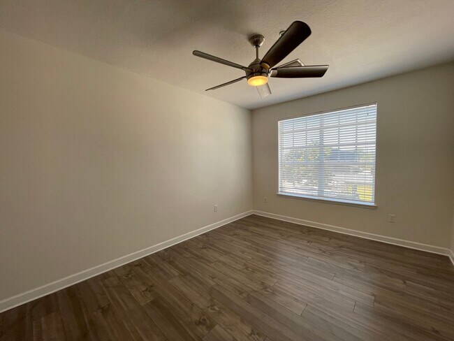 Foto del edificio - 2 Bedroom 2 Bathroom South Tampa Townhome!!