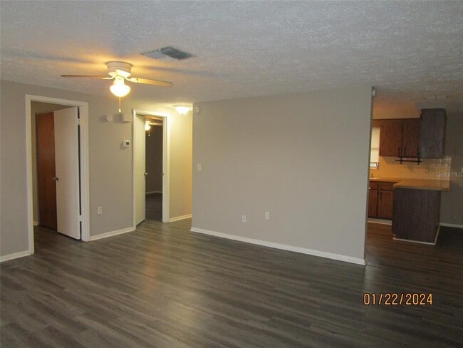 Building Photo - 8947 Cairo Ln