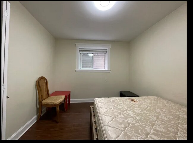 Photo du bâtiment - 5599 Portland St