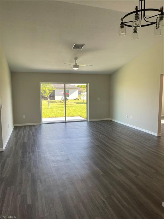 Foto del edificio - 609 NW 25th St