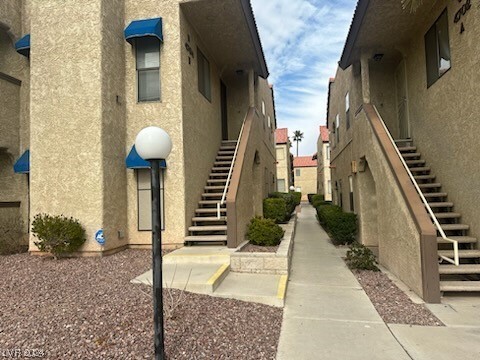 4704 O'Bannon Dr Unit D, Las Vegas, NV 89102 - Condo for Rent in Las ...